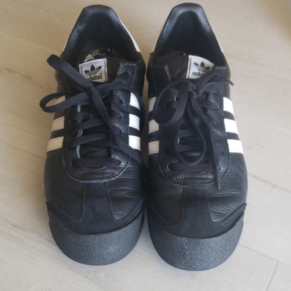 Adidas male Samoa shoes